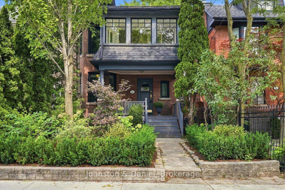 16 Barton Avenue