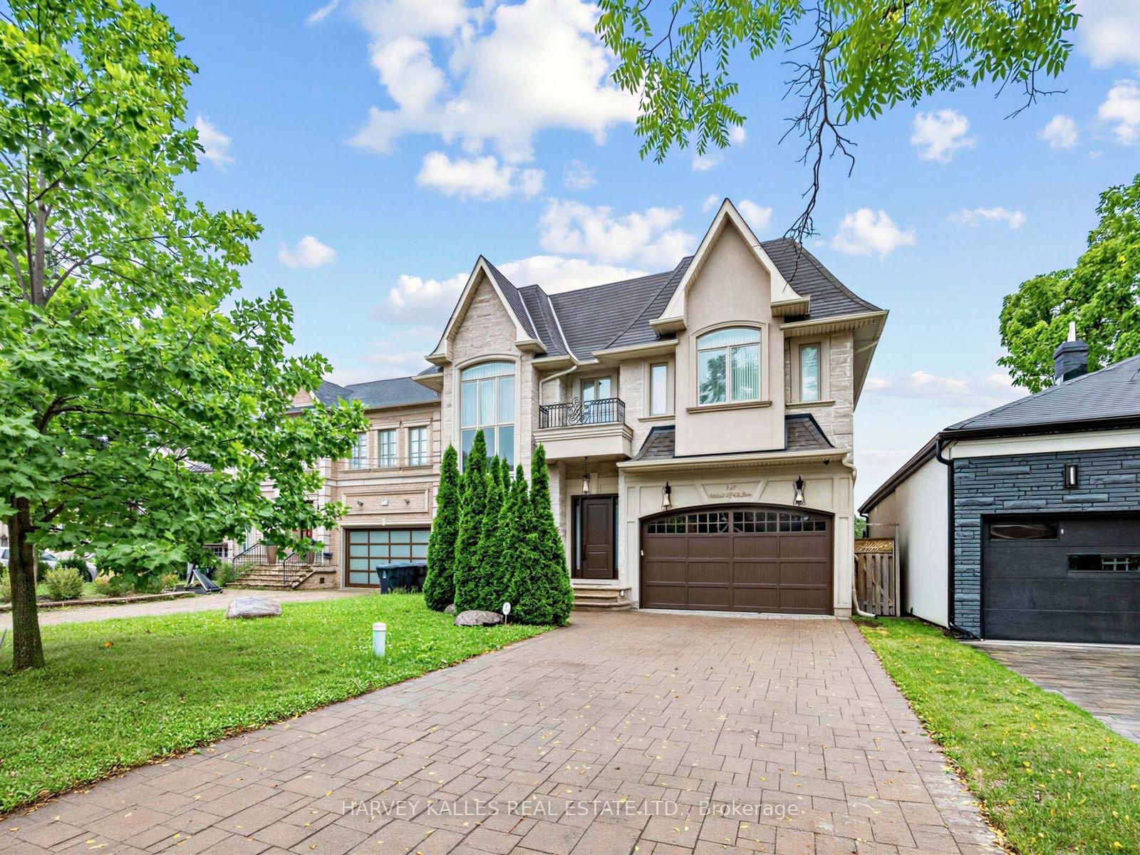 125 Bannockburn Avenue