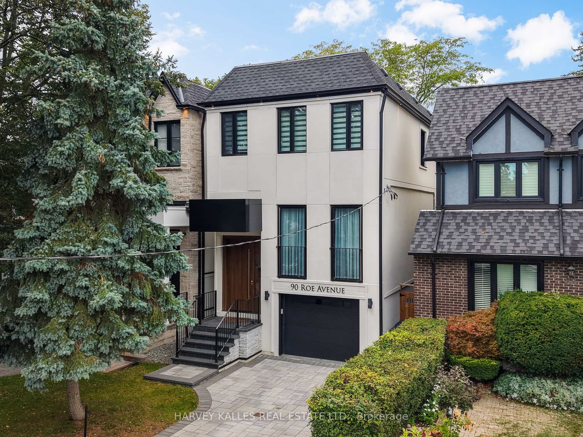 90 Roe Avenue