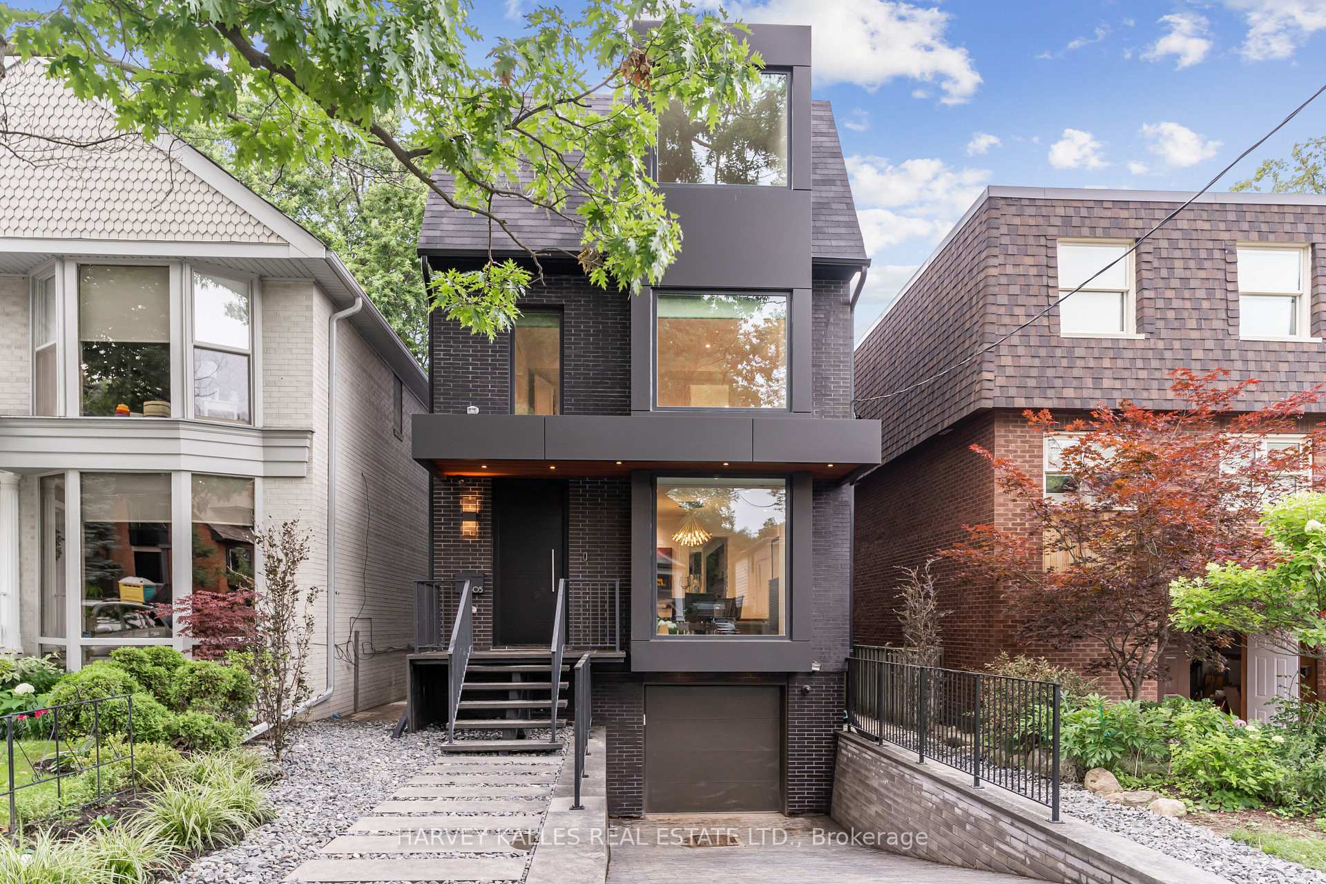 305 Glen Road