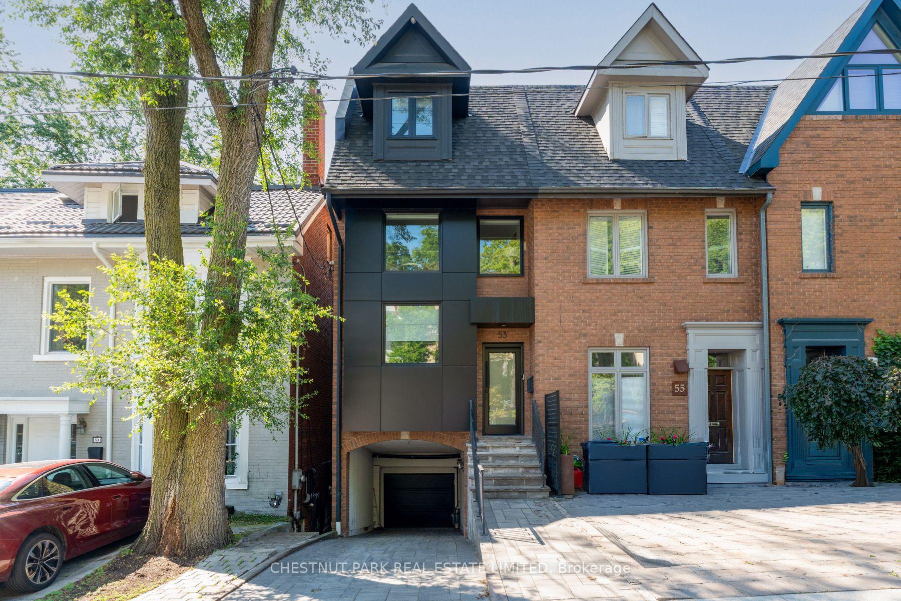 53 Woodlawn Avenue W