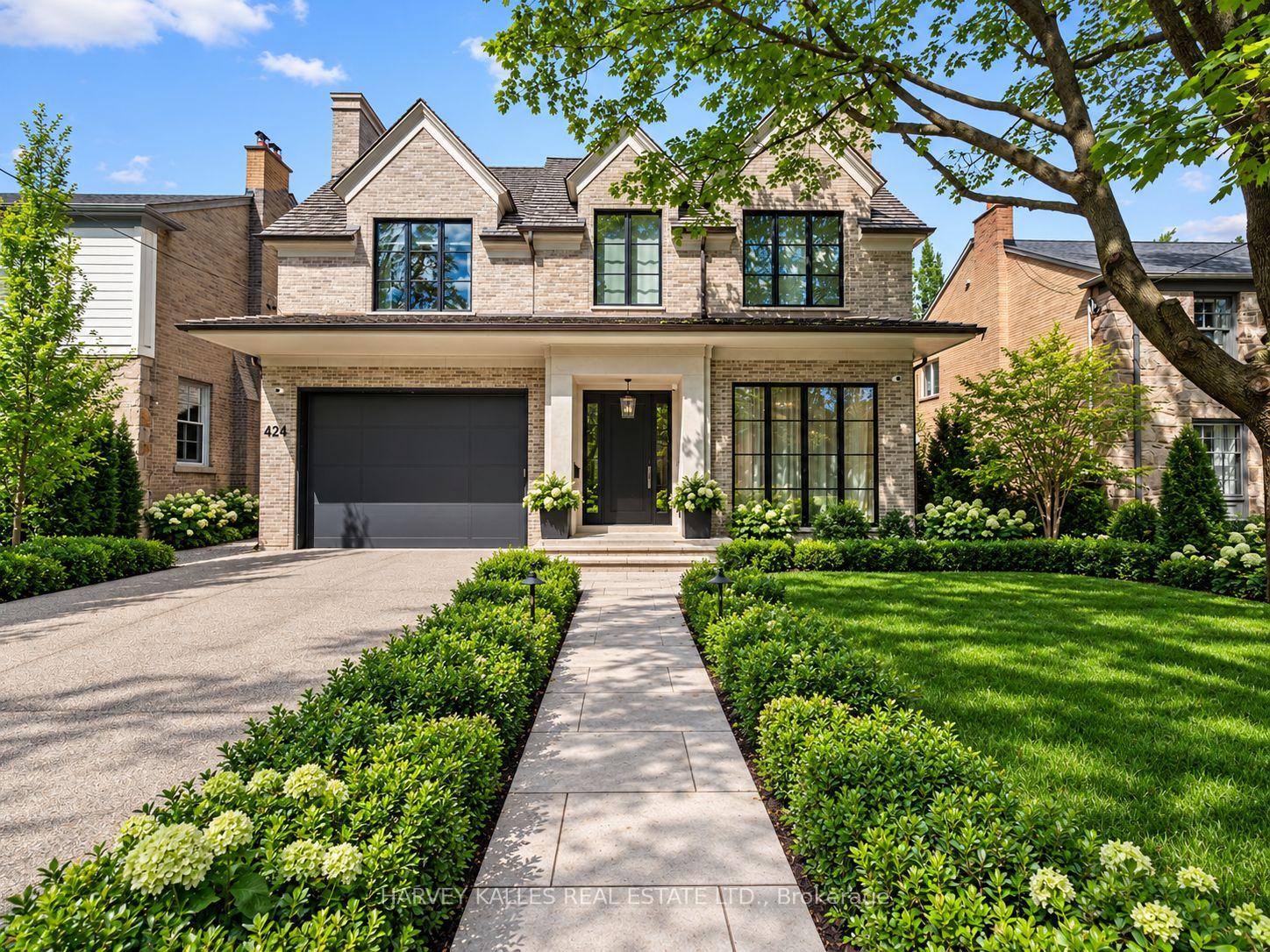424 Lytton Boulevard