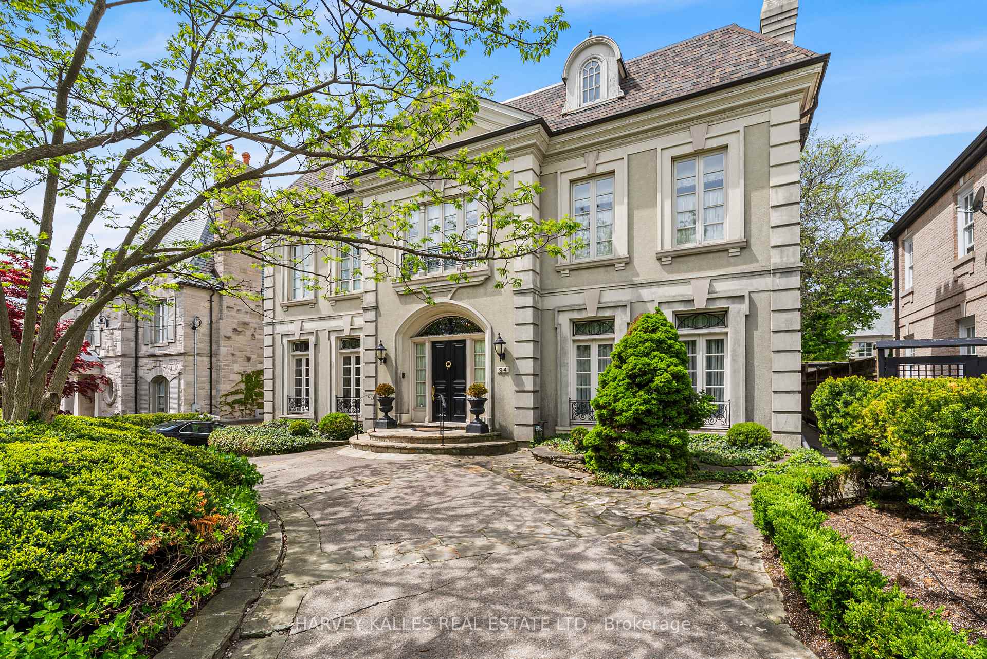 94 Dunvegan Road