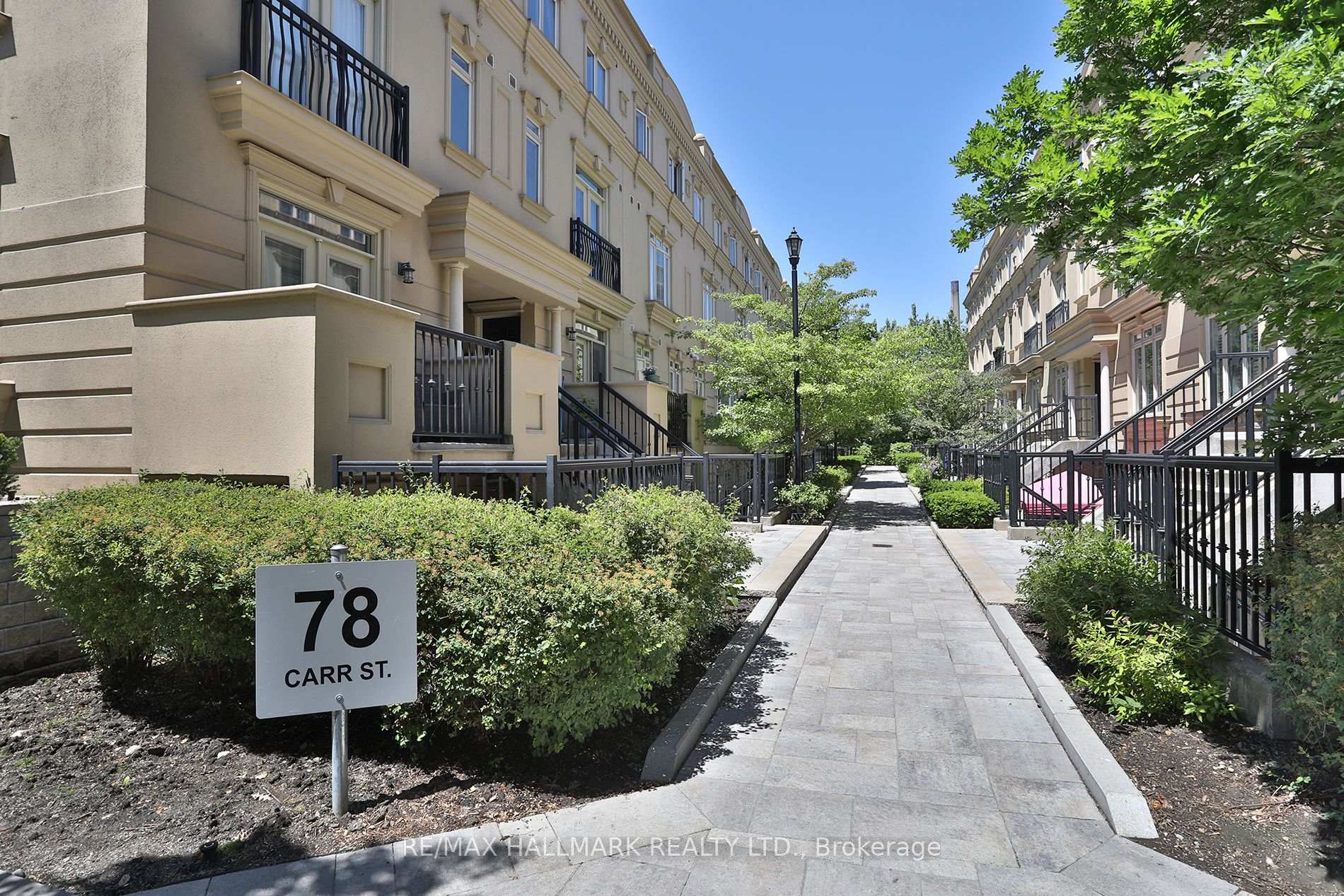 78 Carr Street