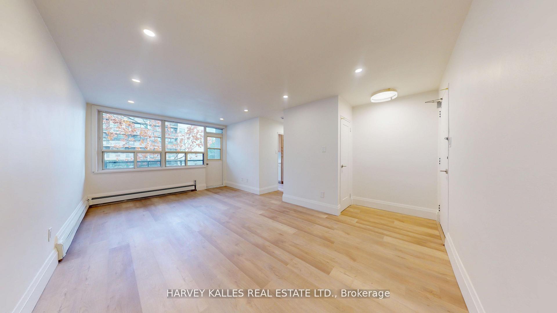 1 Marquette Avenue