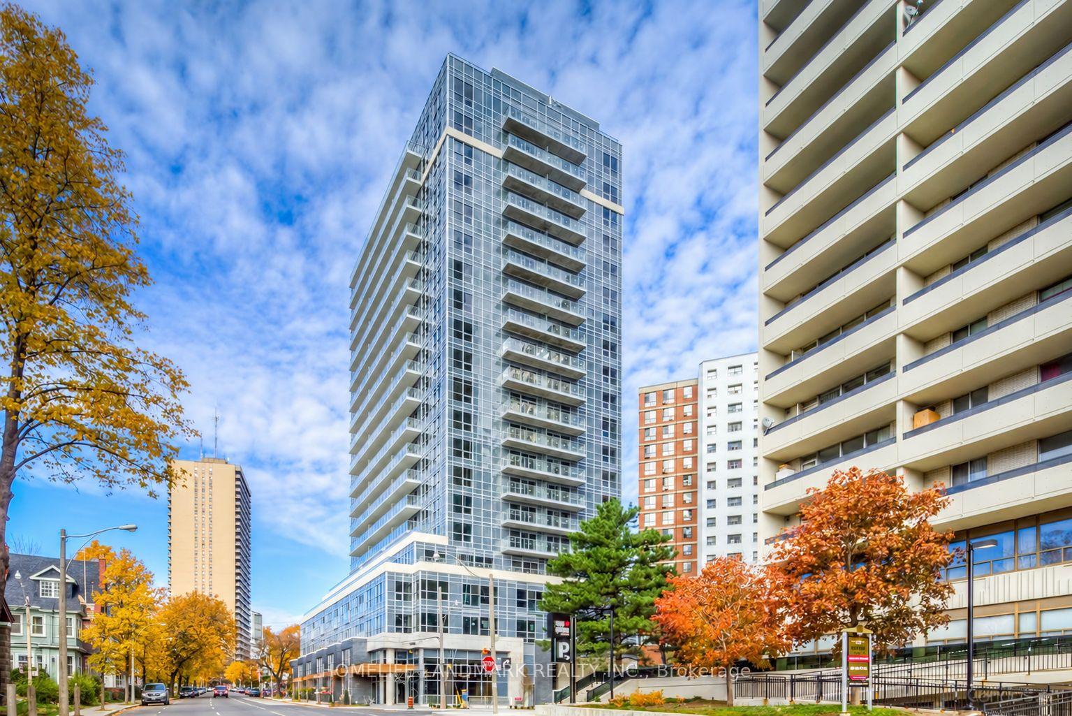 58 Orchard View Boulevard