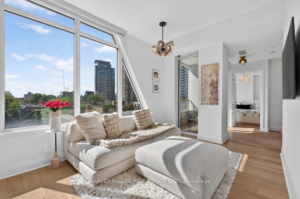 151 Avenue Road