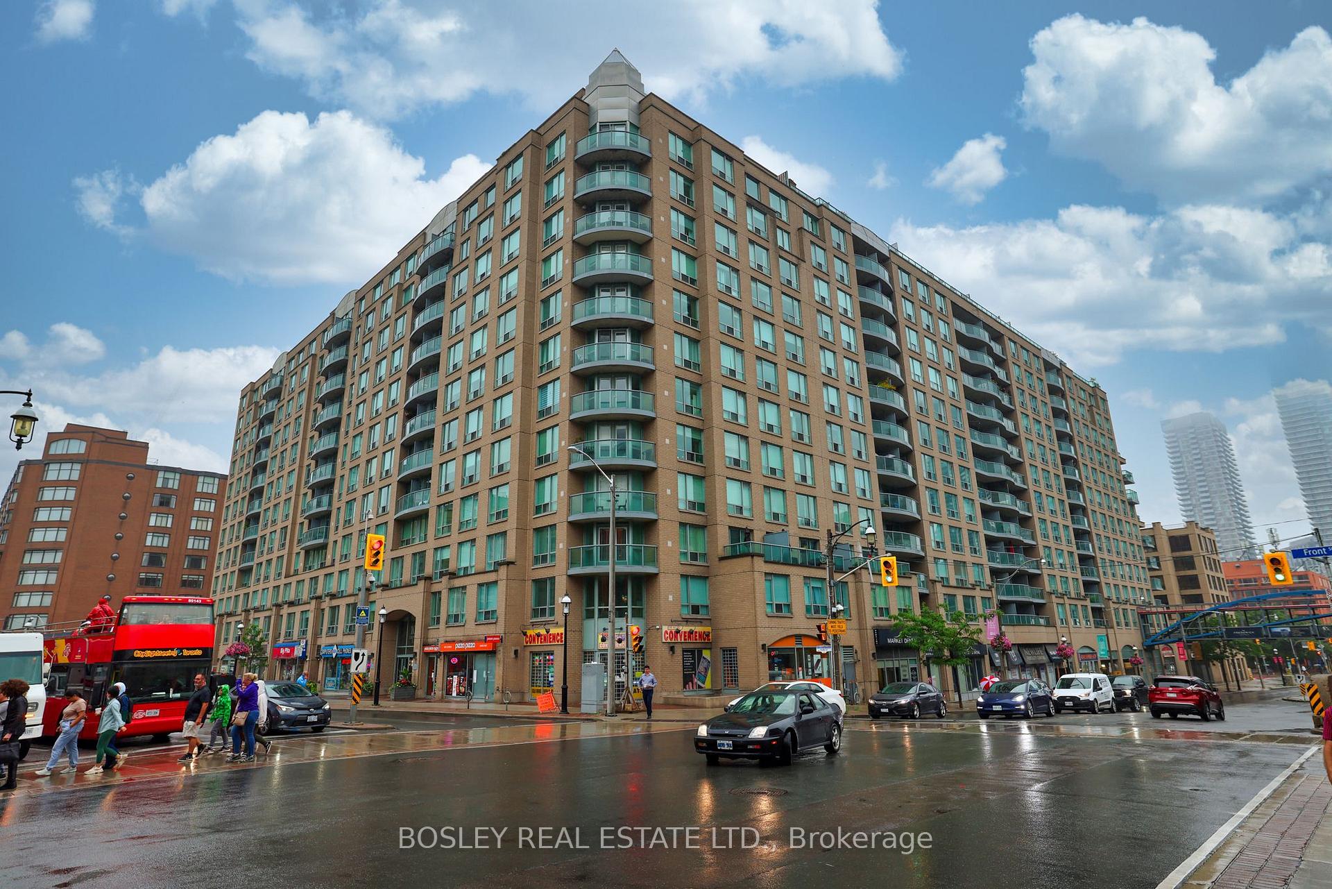 109 Front Street E