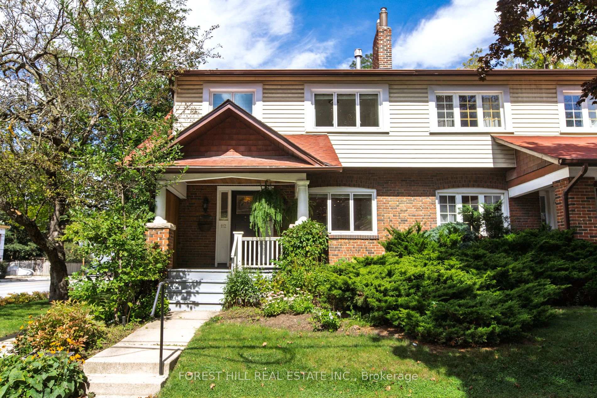 112 Rose Park Drive