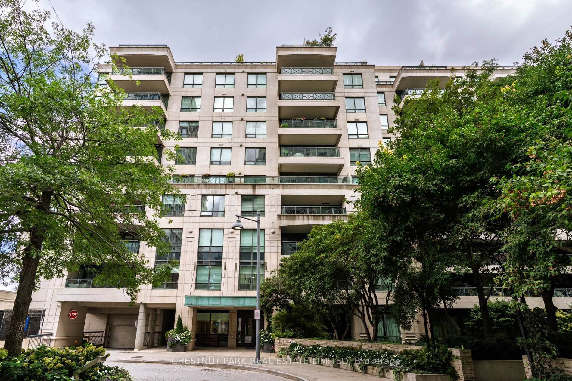 20 Scrivener Square