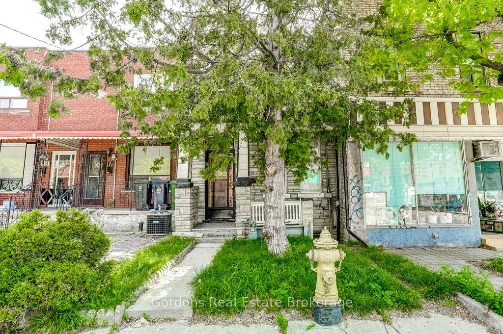 177 Bellwoods Avenue