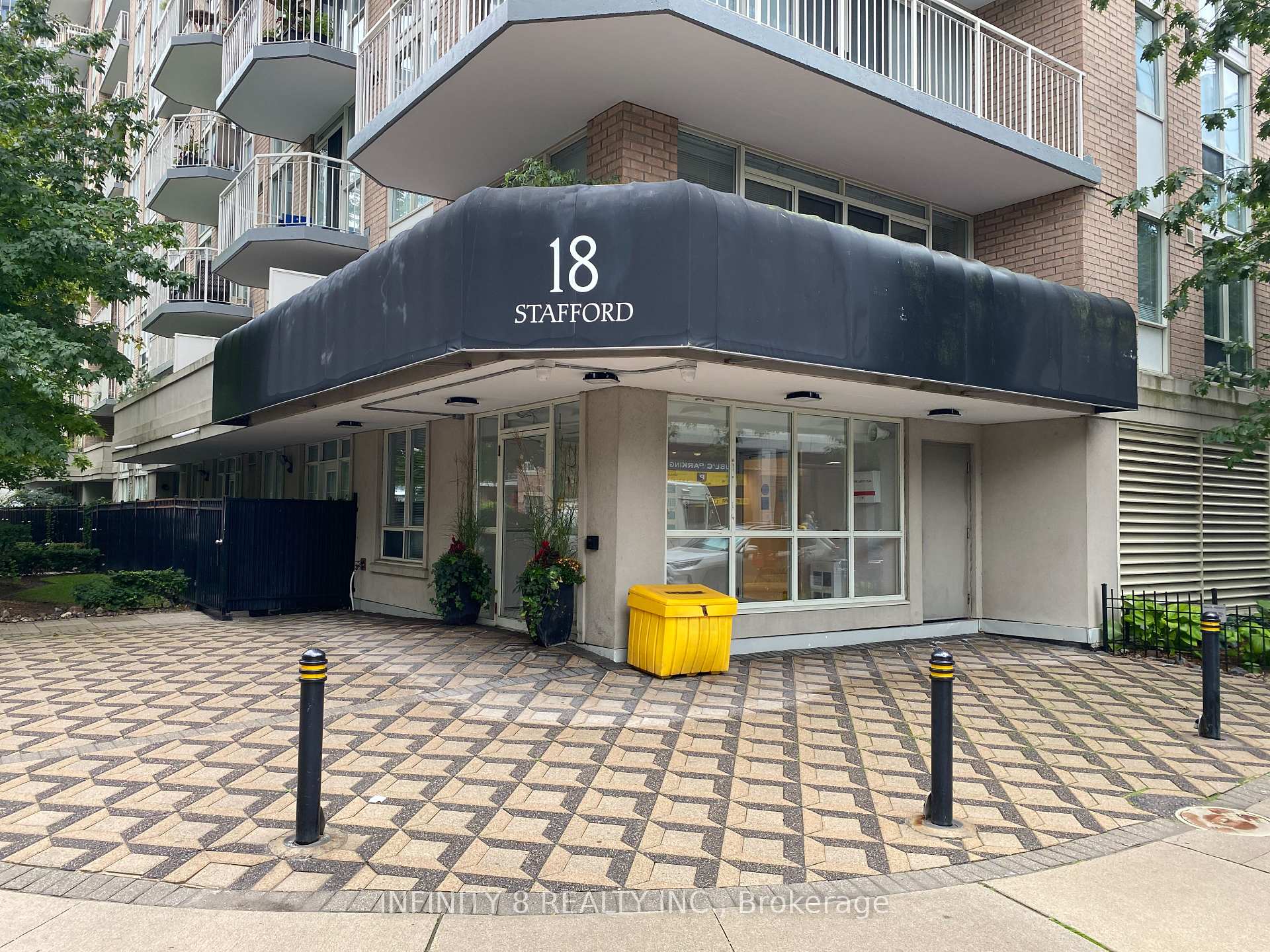 18 Stafford Street