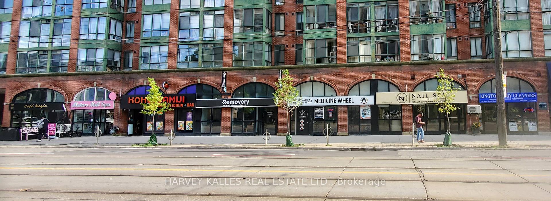 793 King Street W