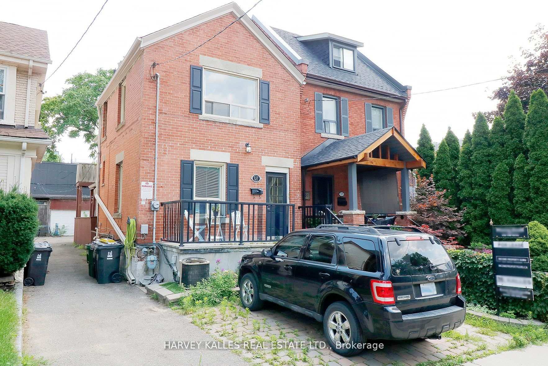 327 Howland Avenue
