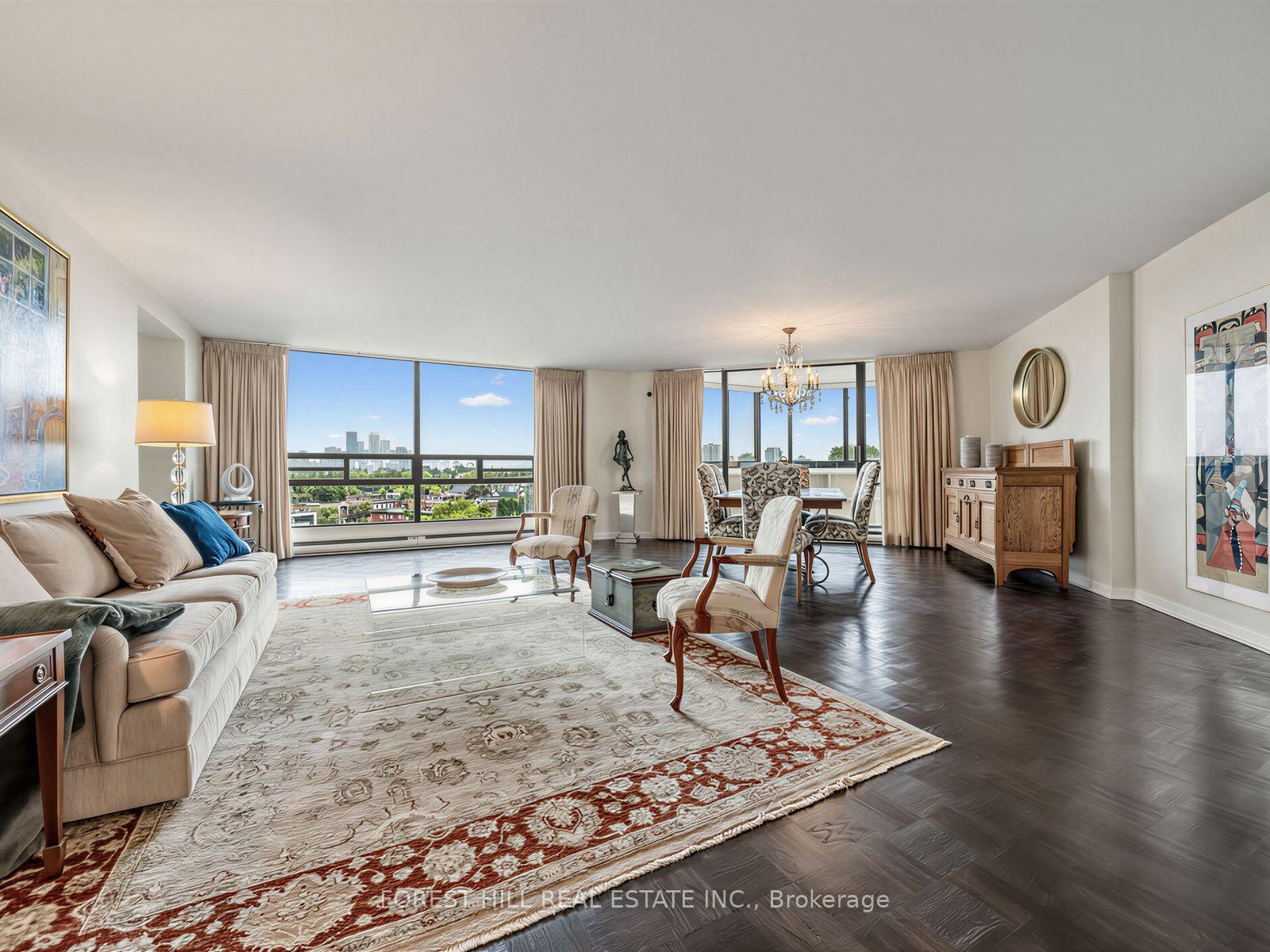 240 Heath Street W