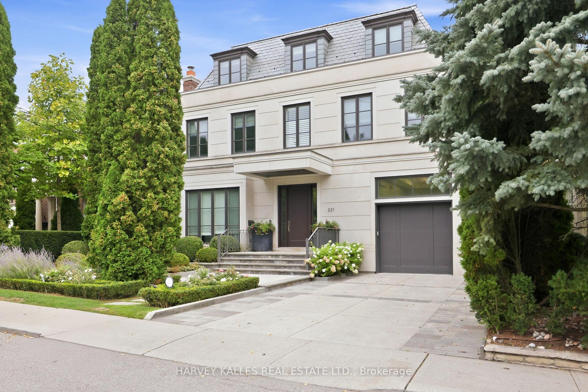 221 Dunvegan Road