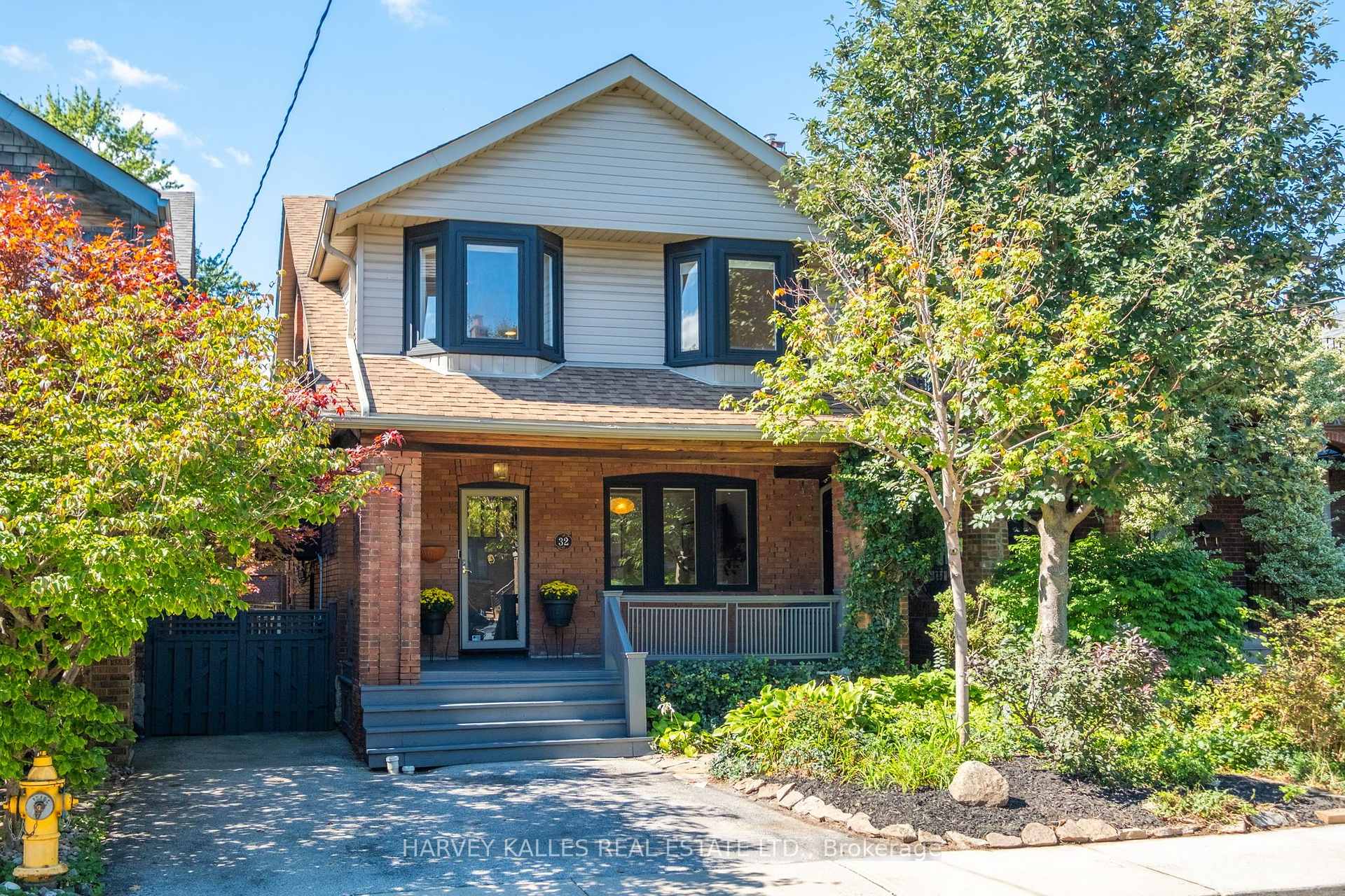 32 Crang Avenue