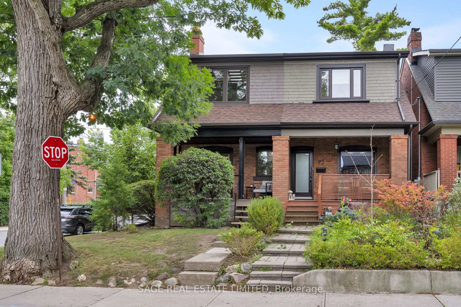91 Maplewood Avenue