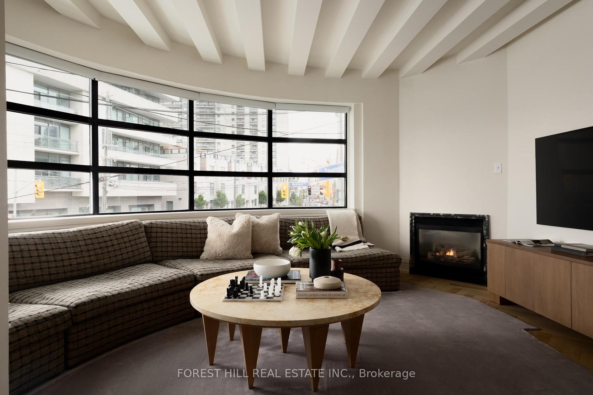 295 Davenport Road