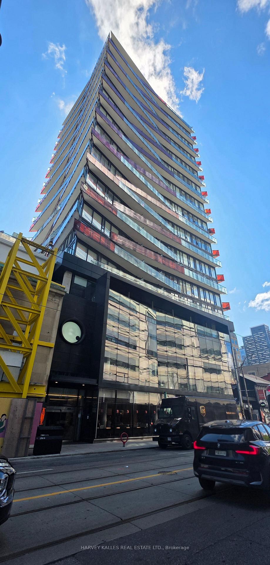 215 Queen Street W