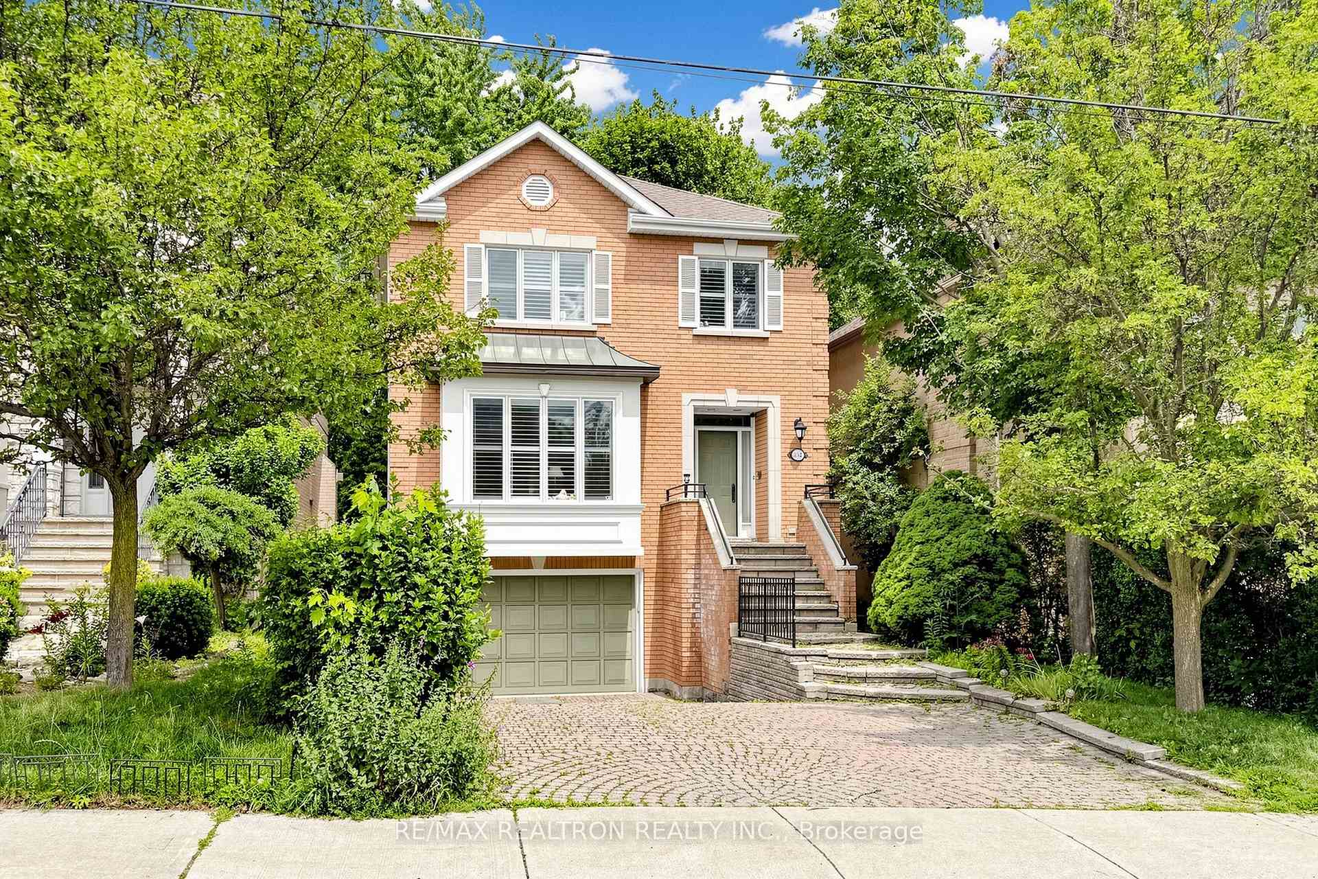 352 Deloraine Avenue