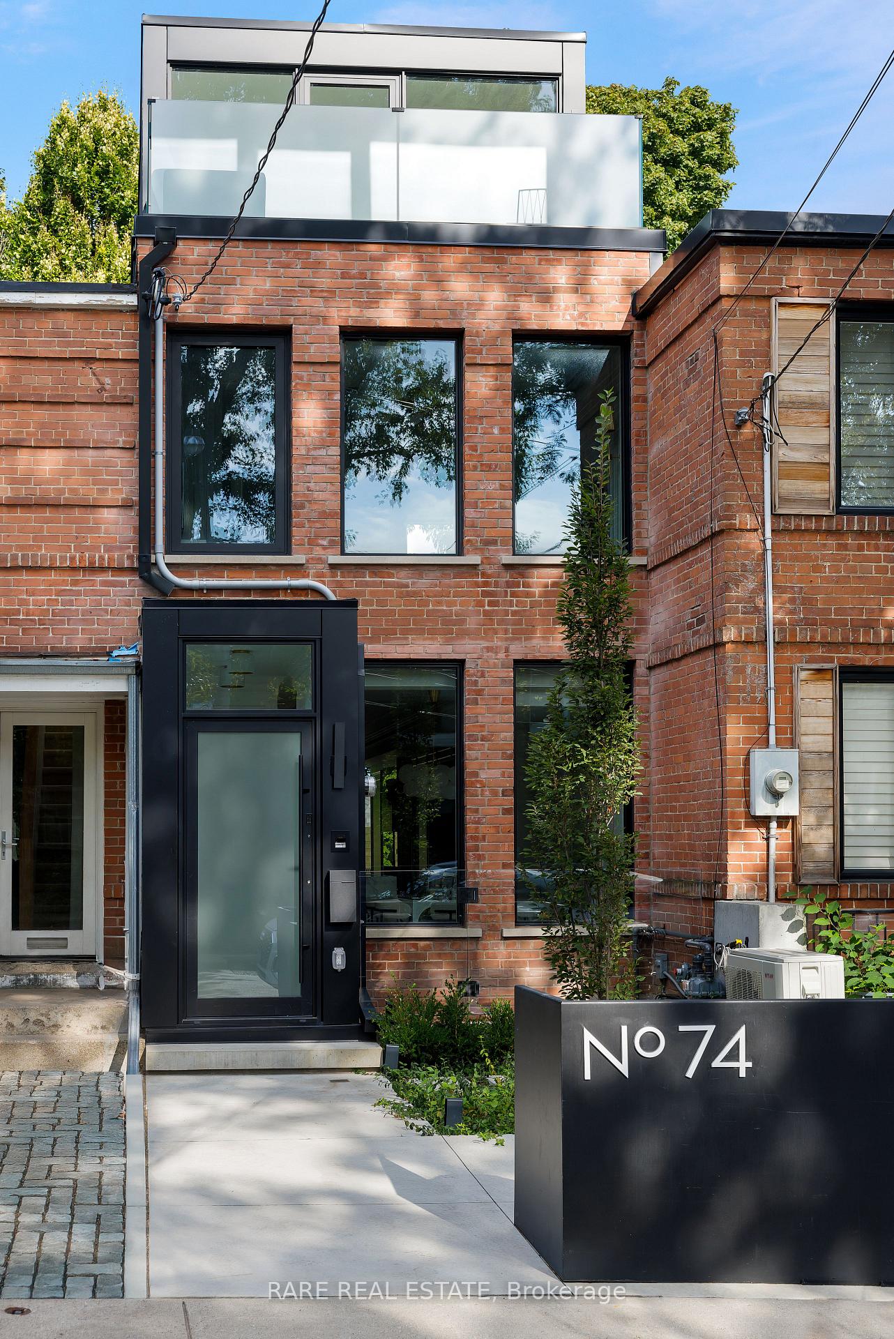 74 Summerhill Gardens