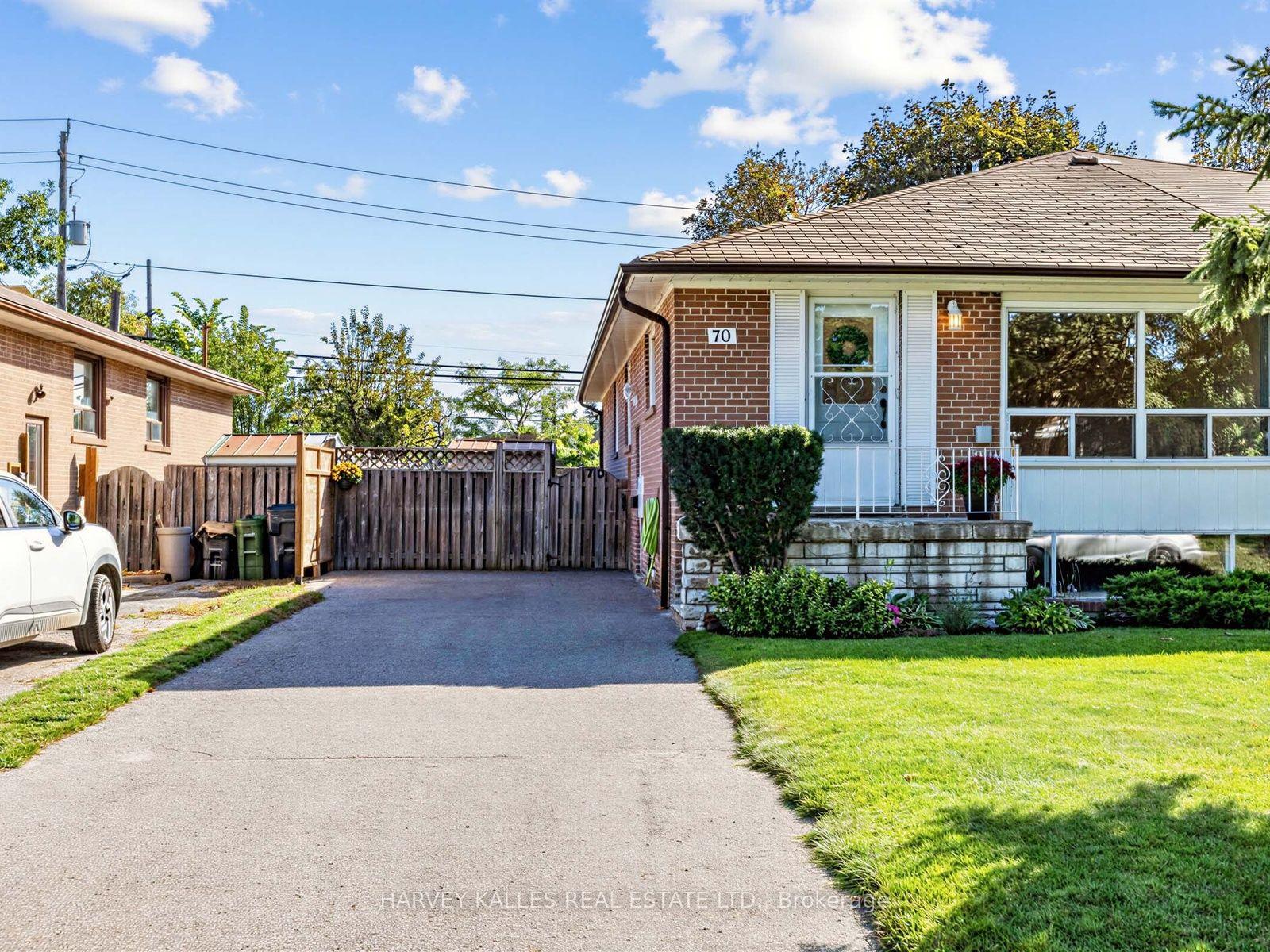 70 Pintail Crescent