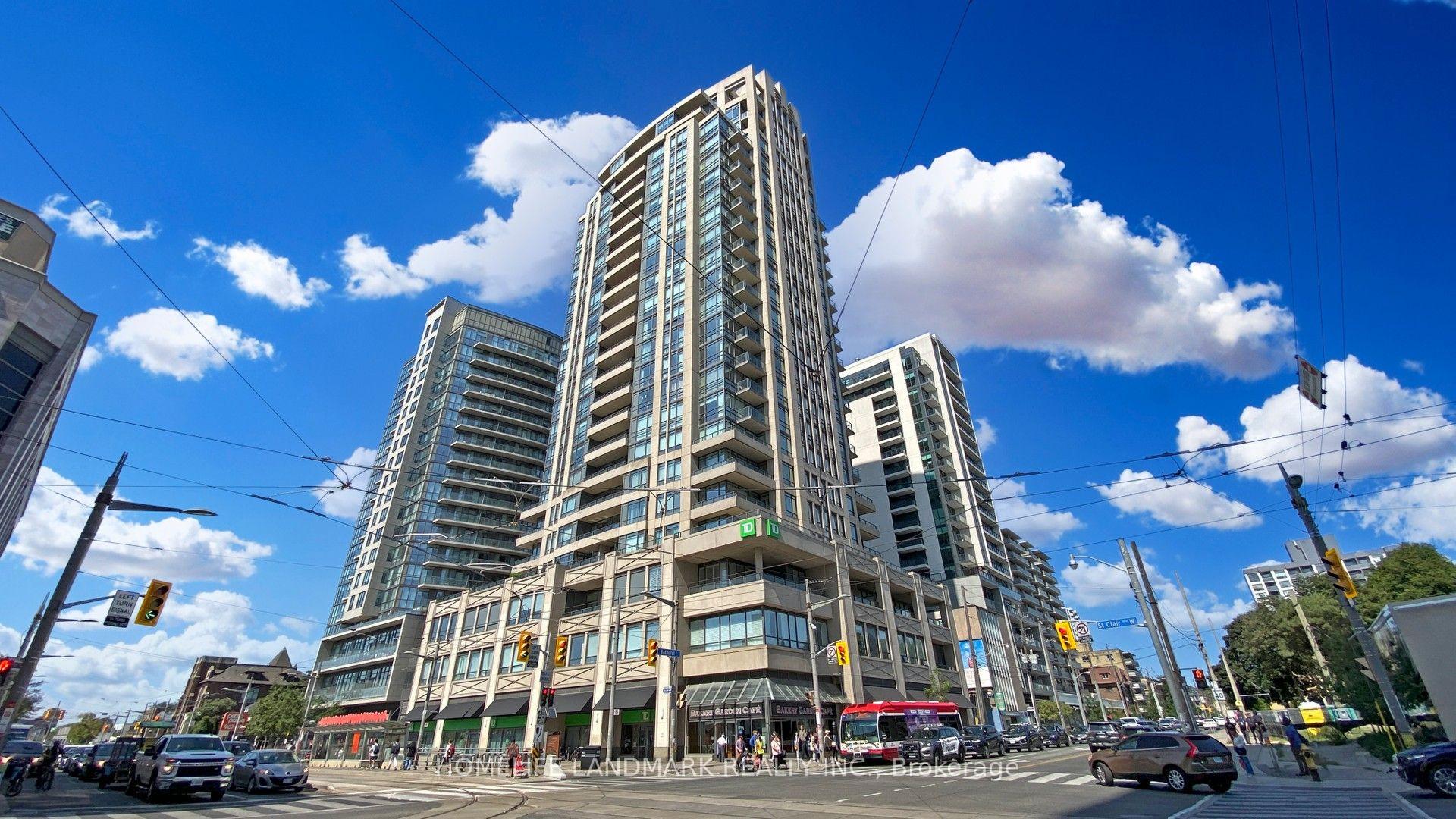 500 St Clair Avenue W