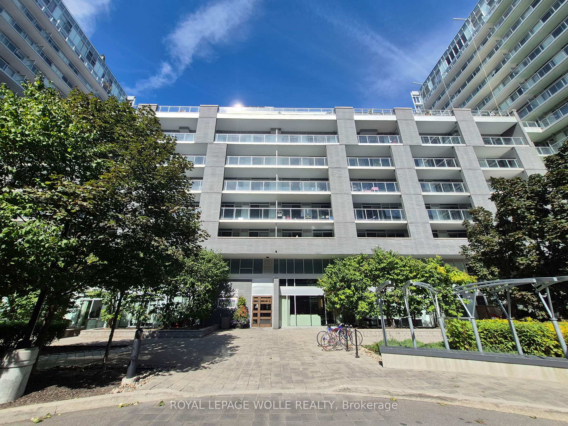 555 Wilson Avenue