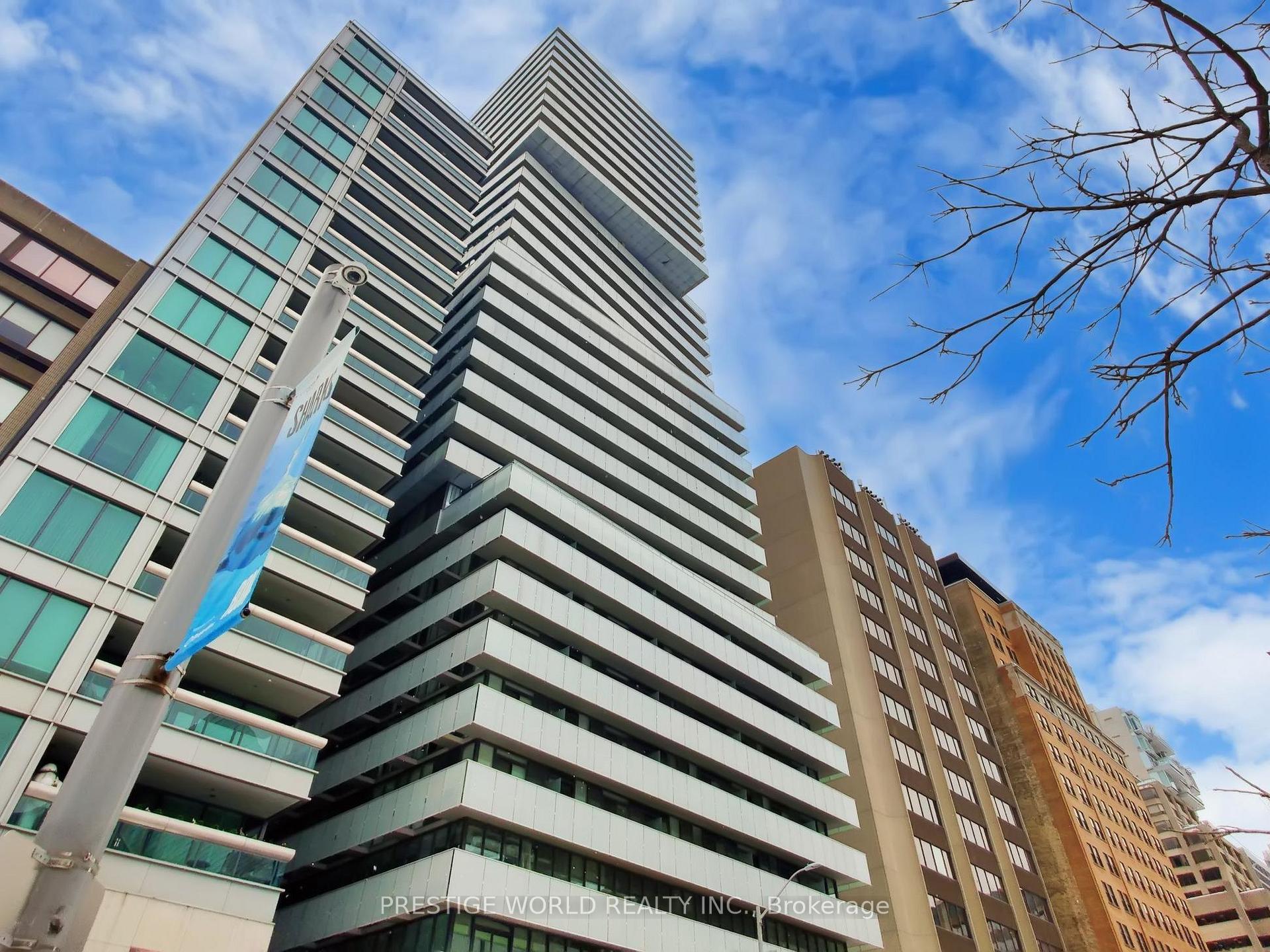 200 Bloor Street West Street W