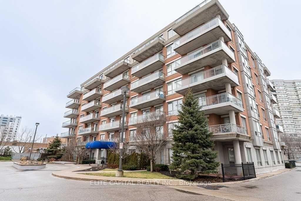 777 Steeles Avenue W