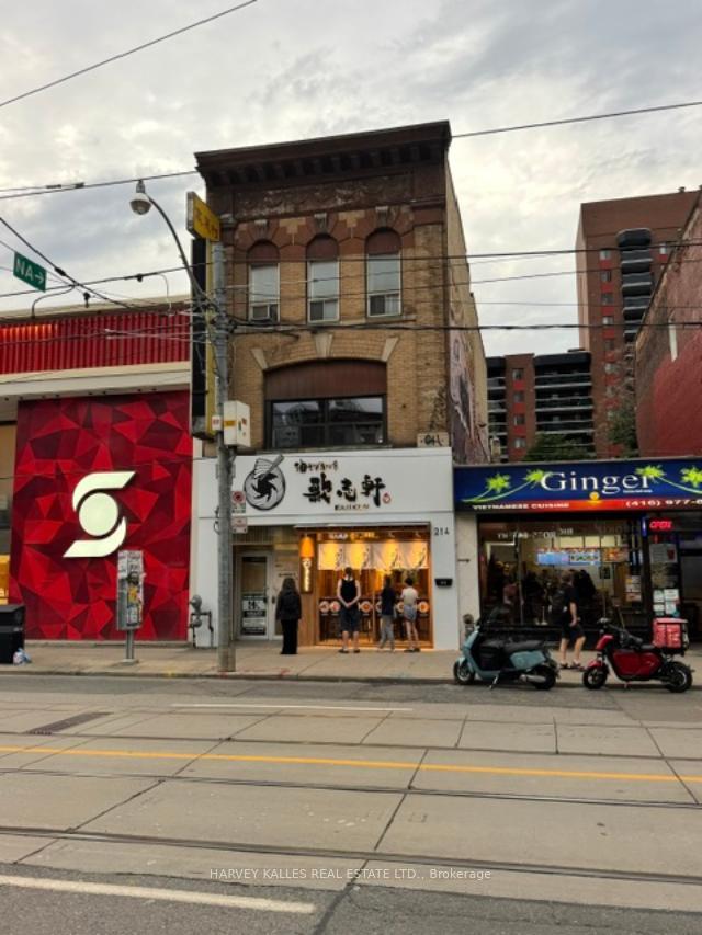 214 Queen Street W