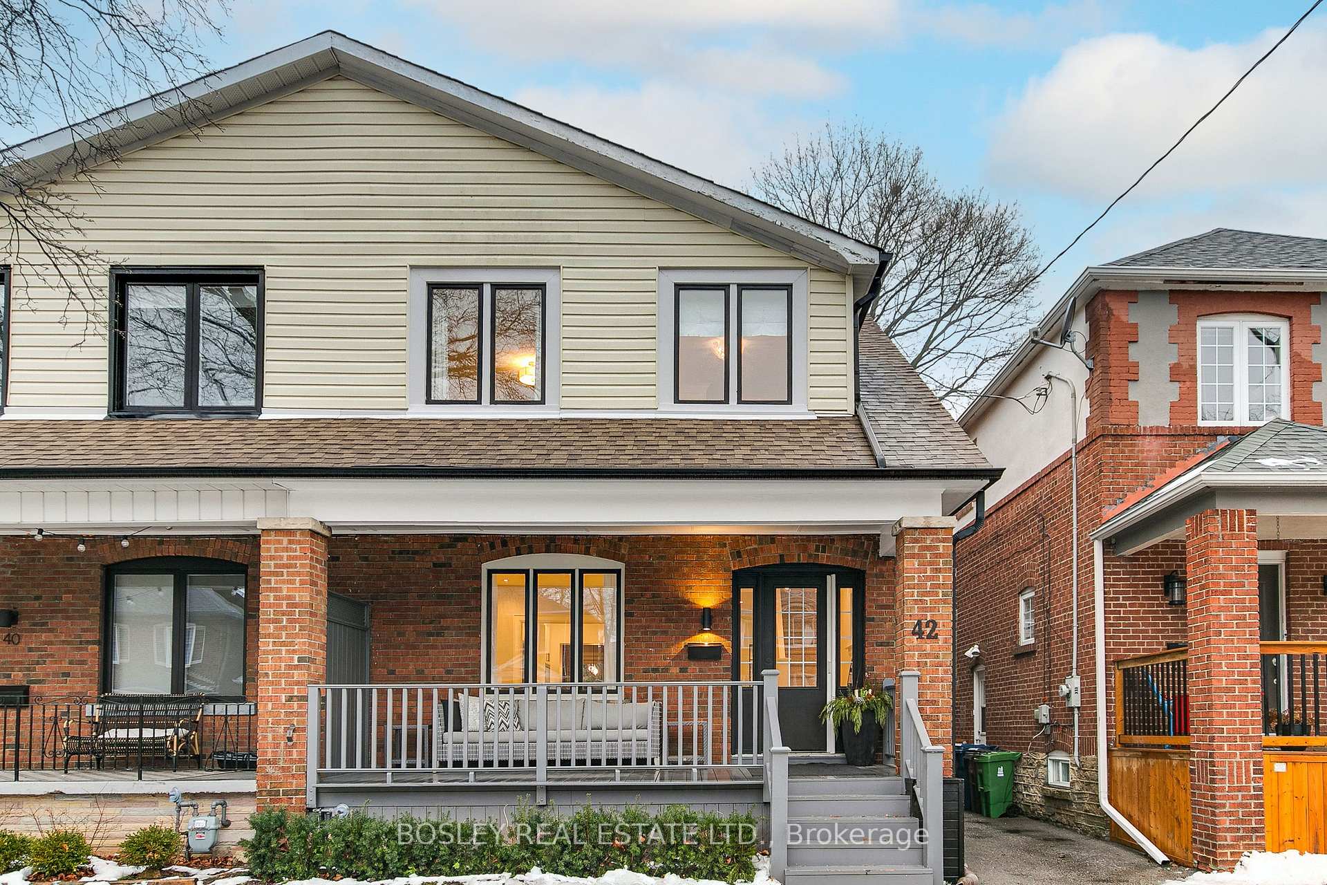 42 Thurston Road