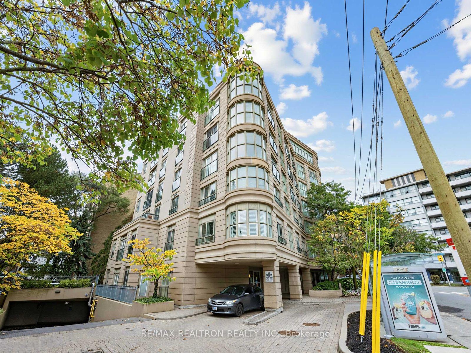 800 Spadina Road