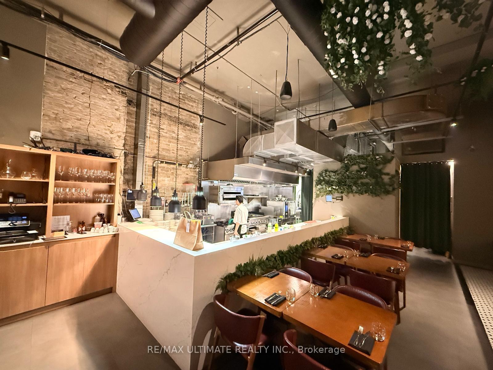 146 Yonge Street
