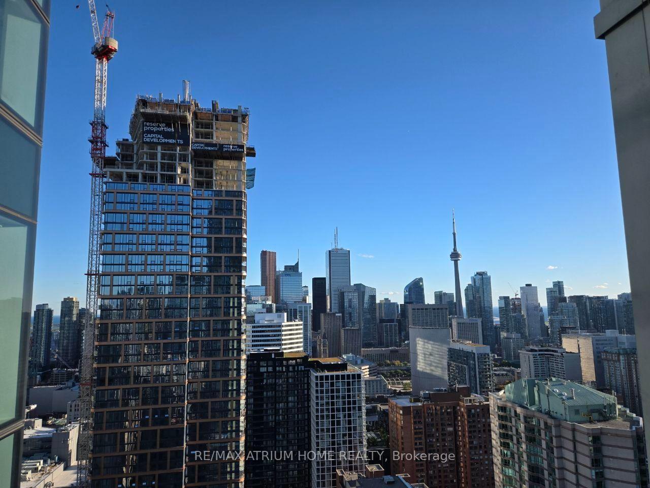 386 Yonge Street