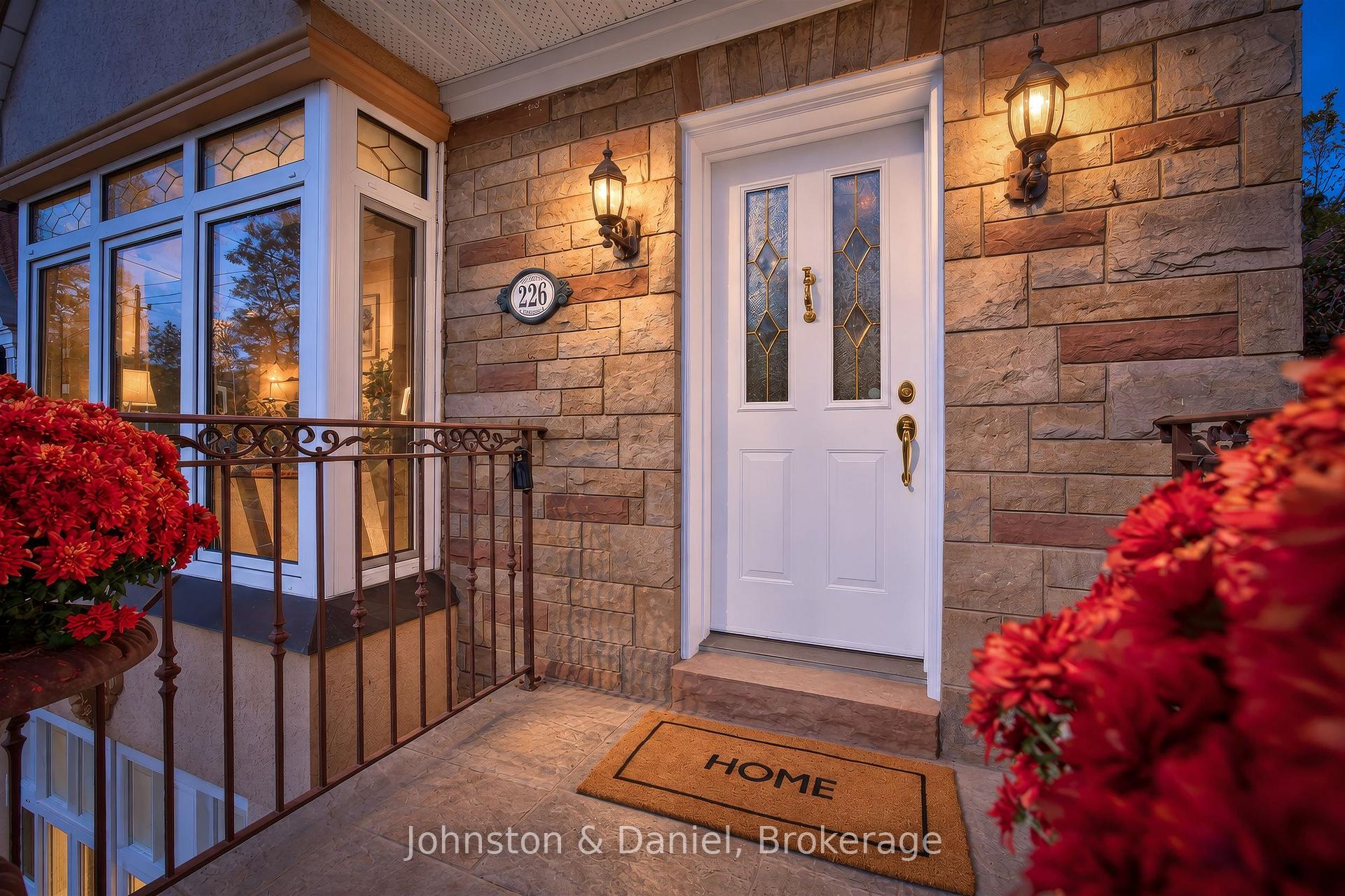 226 Chaplin Crescent