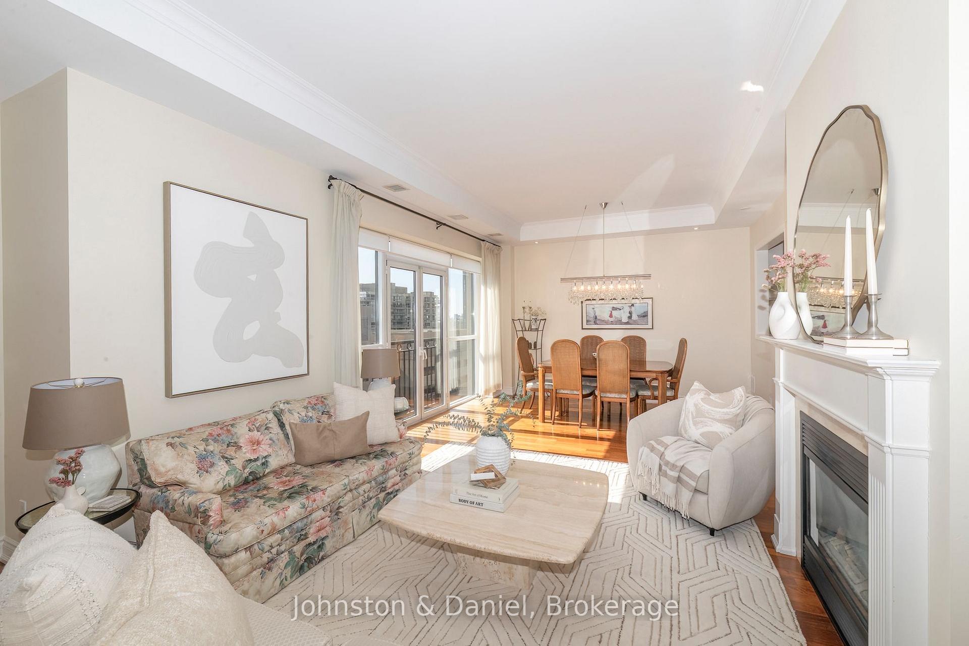 48 St Clair Avenue W