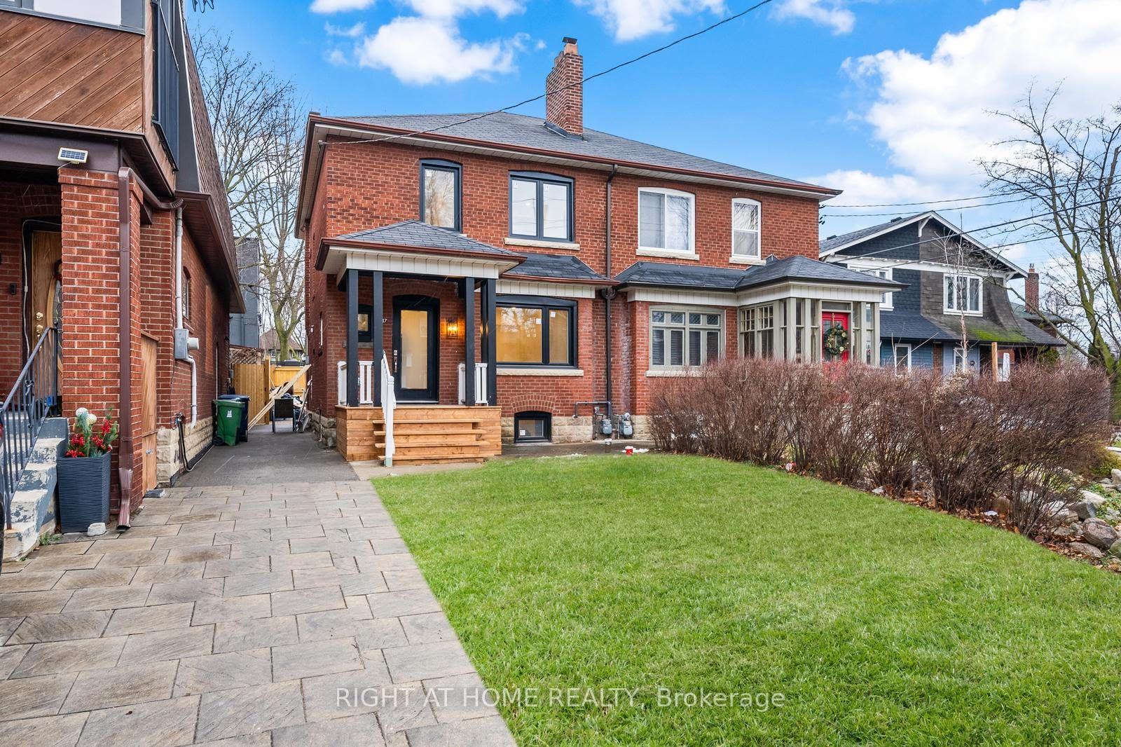 147 Forman Avenue