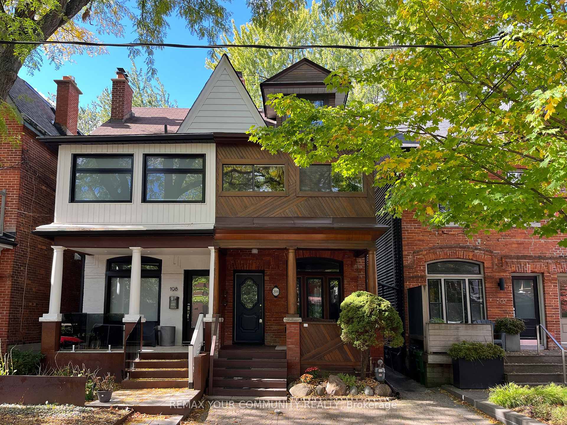 200 Albany Avenue