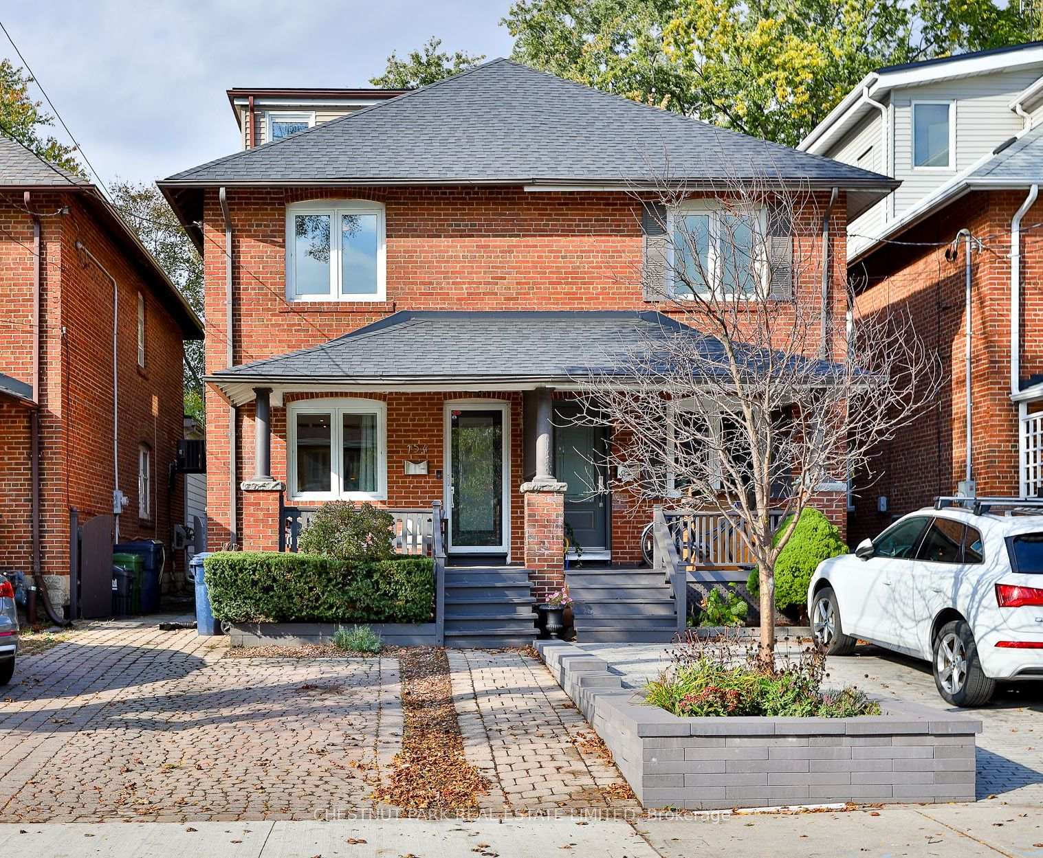 154 Fairlawn Avenue