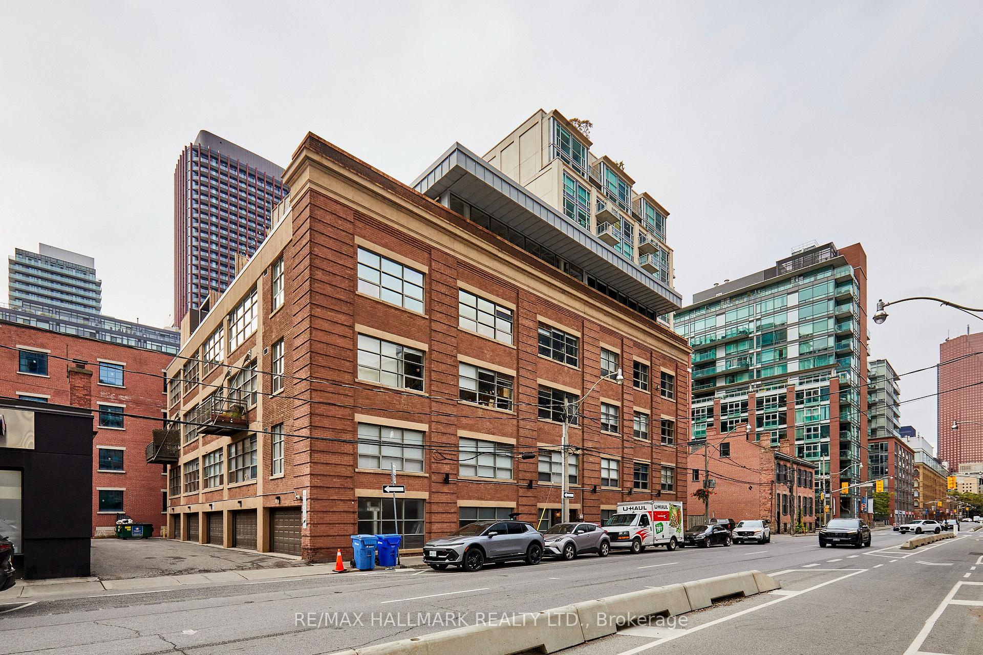 383 Adelaide Street E