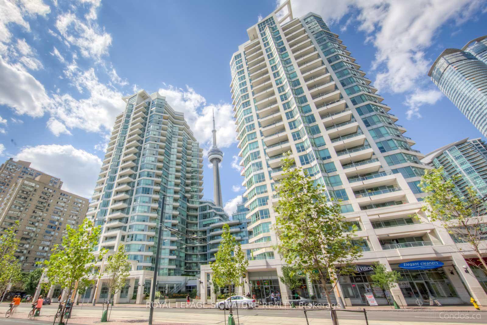 225 Queens Quay W