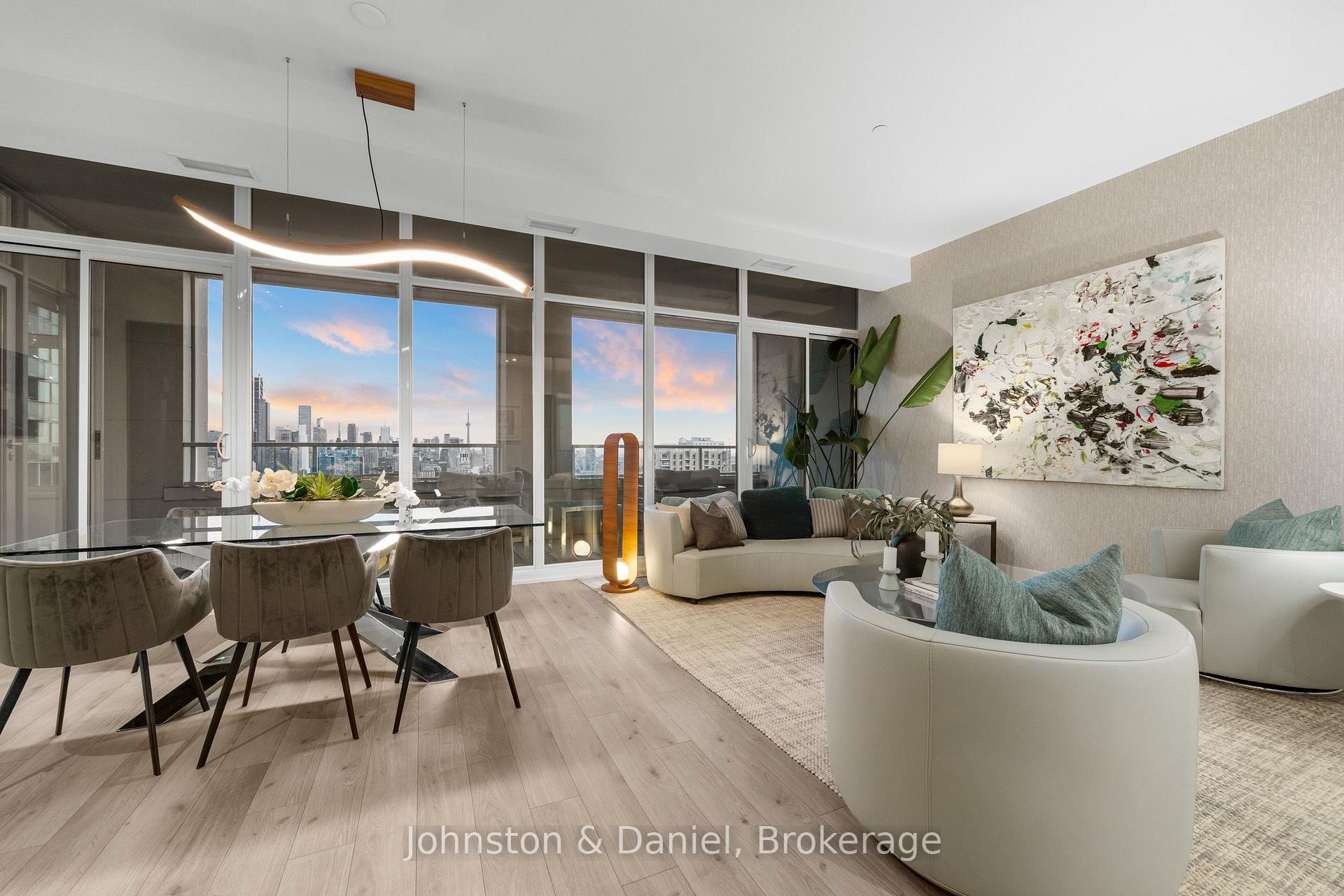 111 St Clair Avenue W