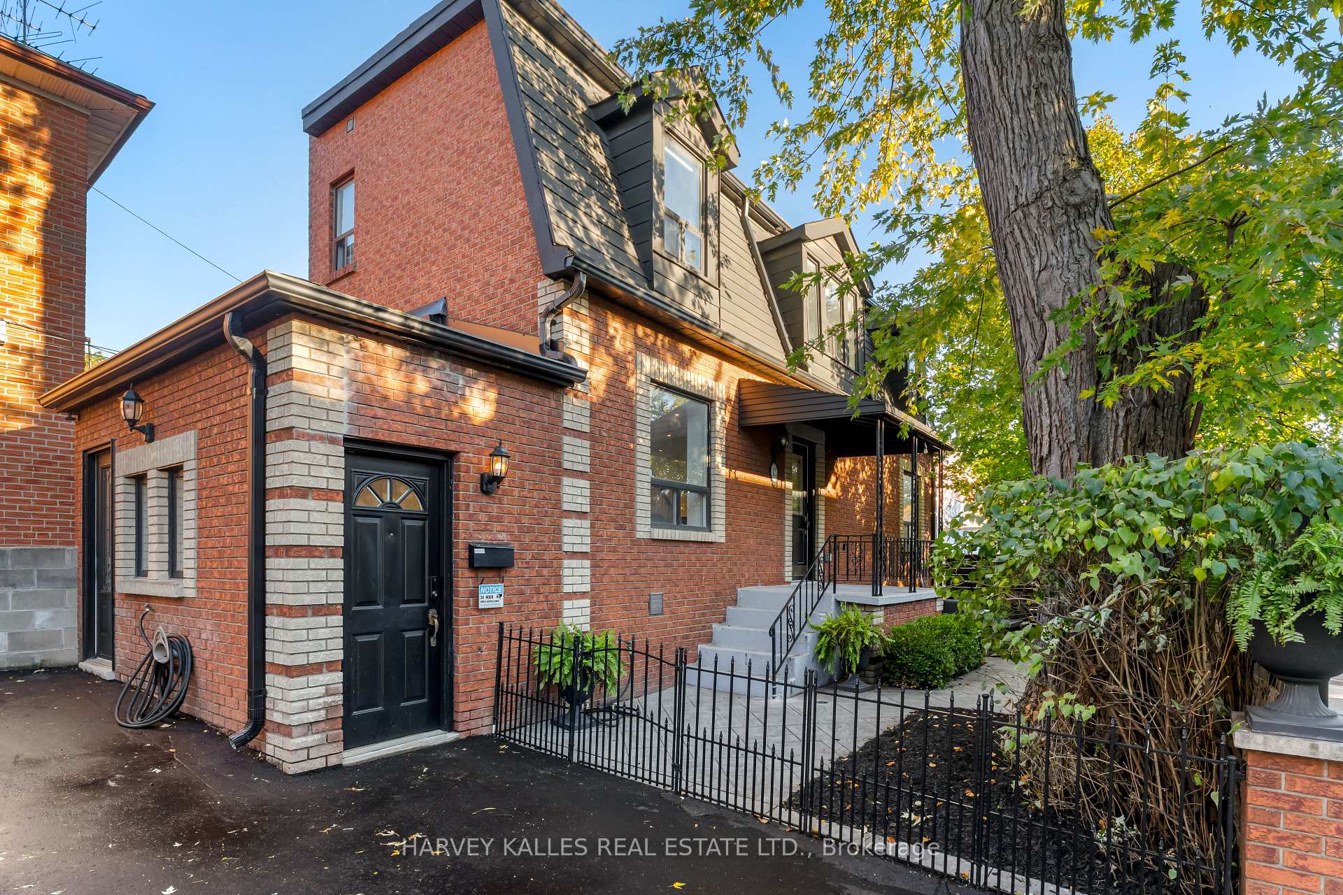 15 Markham Street