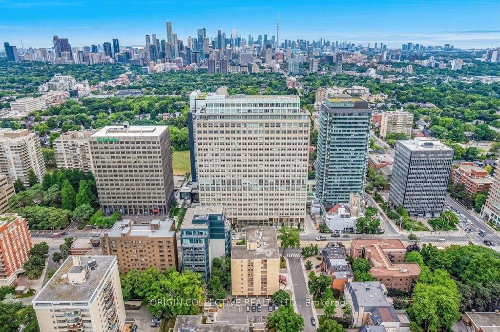 111 St Clair Avenue W