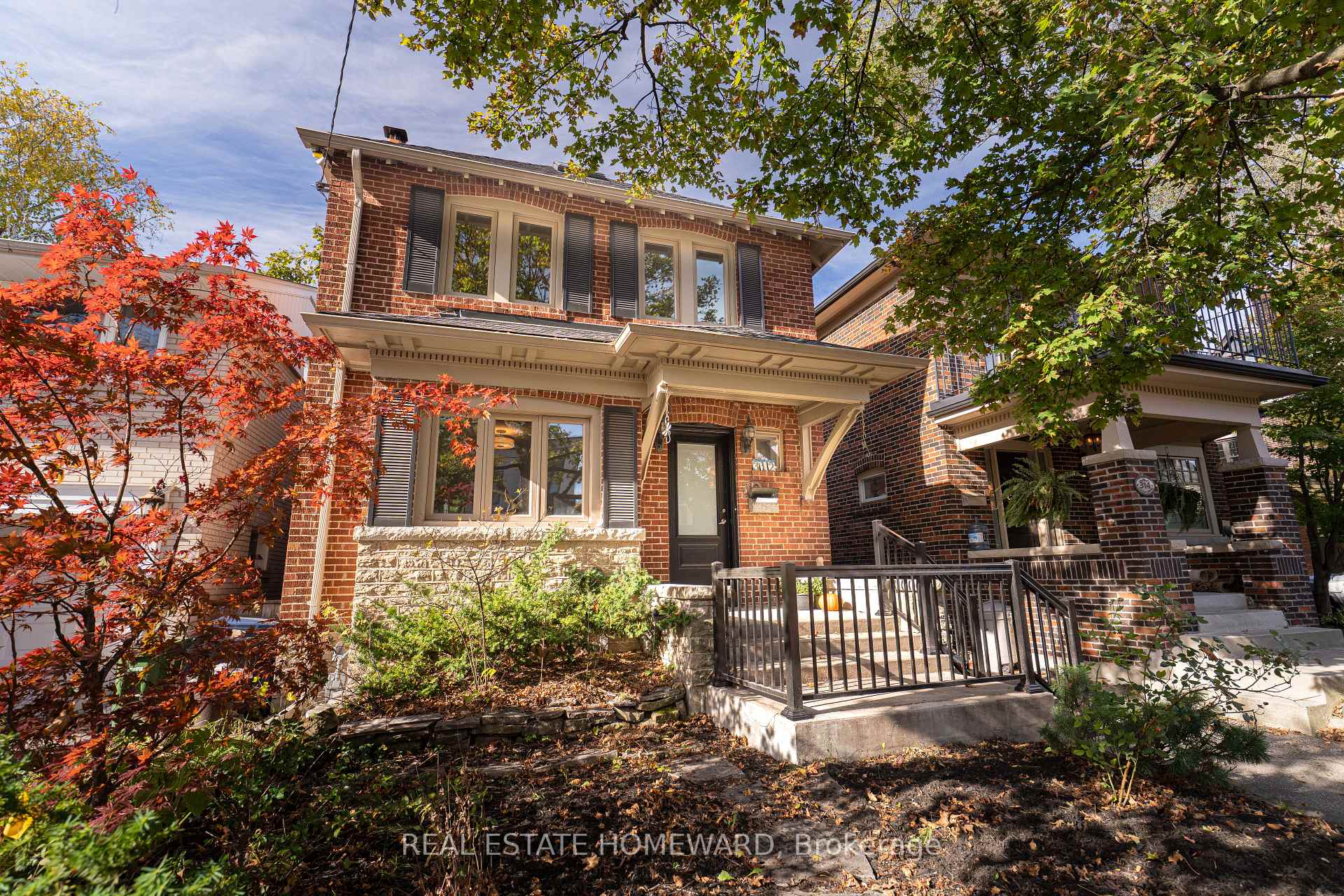 312 Rosewell Avenue