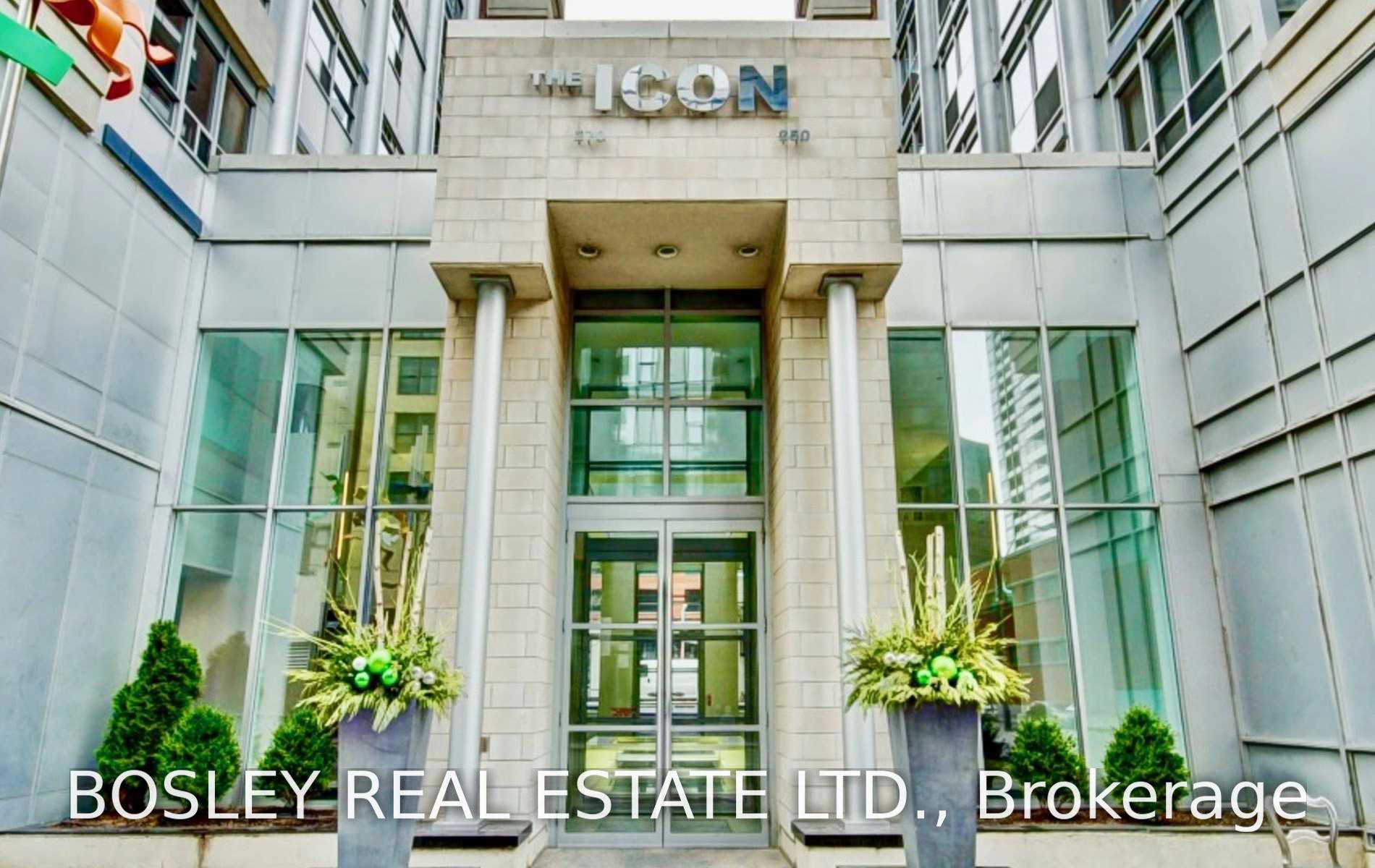 270 Wellington Street W