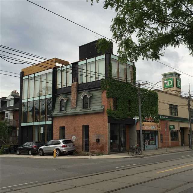 373 Queen St E