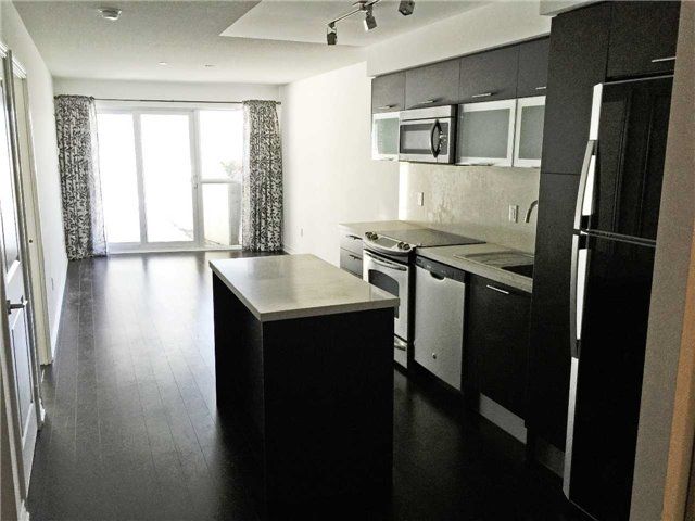 386 Yonge St